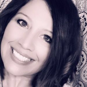 Meet your Posher, Shari